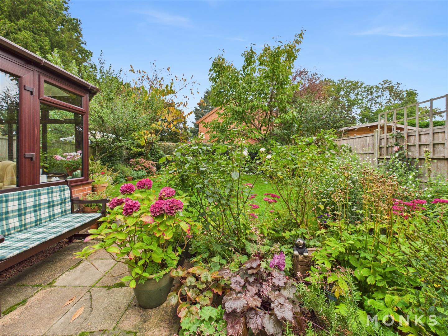 4 Nursery Close, Oswestry, SY11 4LZ For Sale 4 Nursery Close, Oswestry, SY11 4LZ For Sale